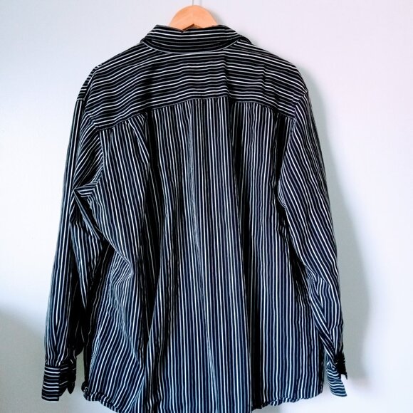 Claiborne Black and White Striped Long Sleeve Button Up Shirt - Picture 4 of 5